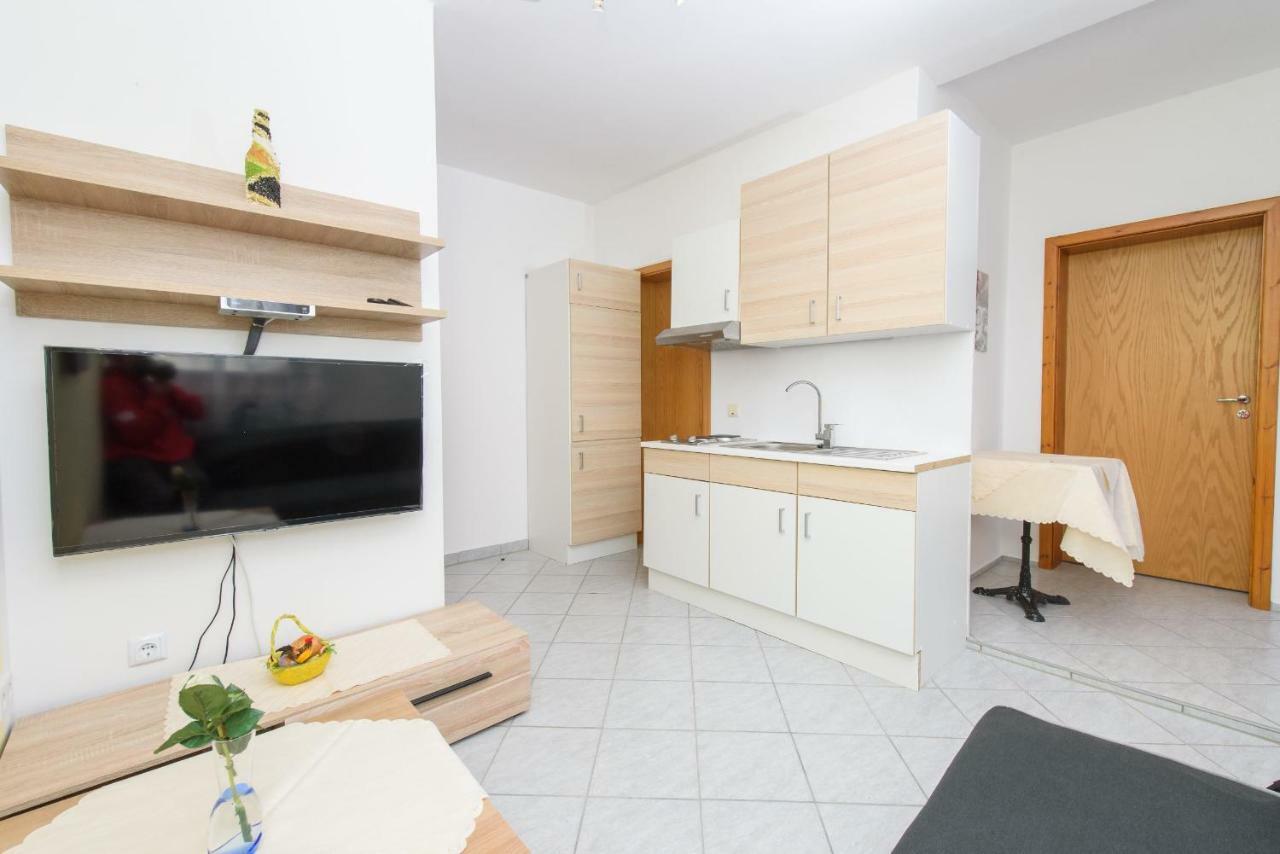 Apartments San Jozef Trogir Exterior foto