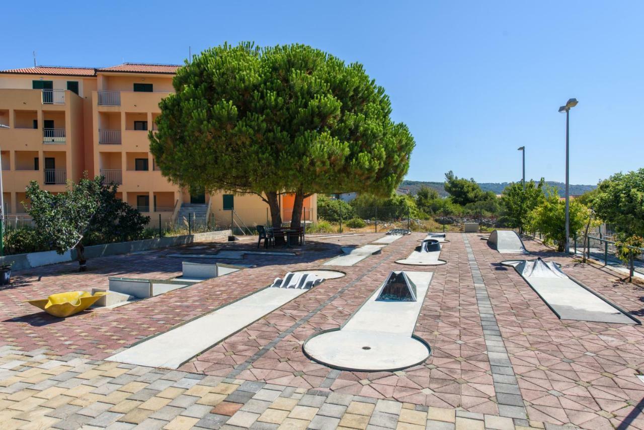 Apartments San Jozef Trogir Exterior foto